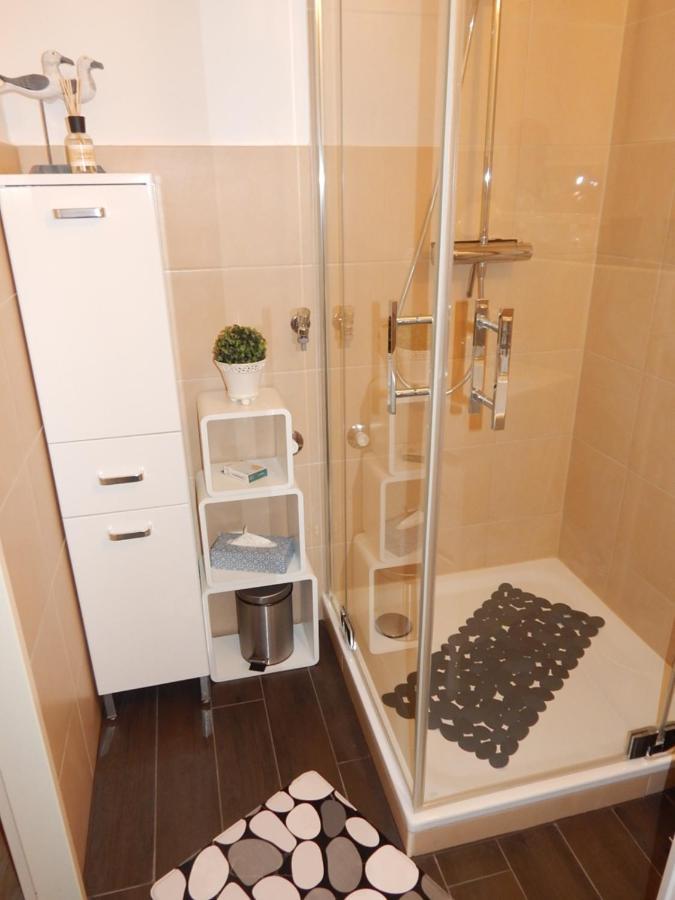 Ferienwohnung Im Wikingturm Schleswig Exterior foto